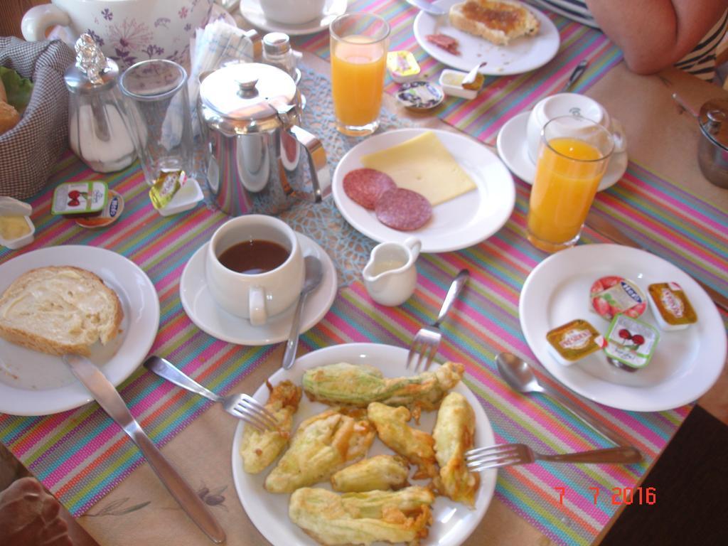 Cohyli Hotel อิไรออน ภายนอก รูปภาพ